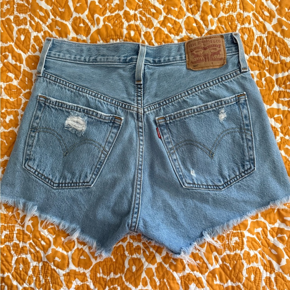 levi’s 501 distressed denim shorts